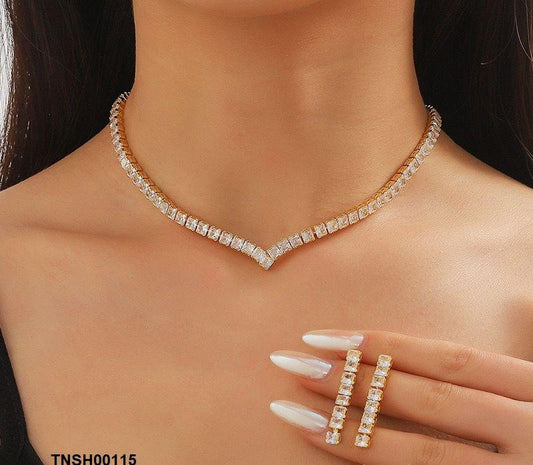 V-Sqaure Necklace Set